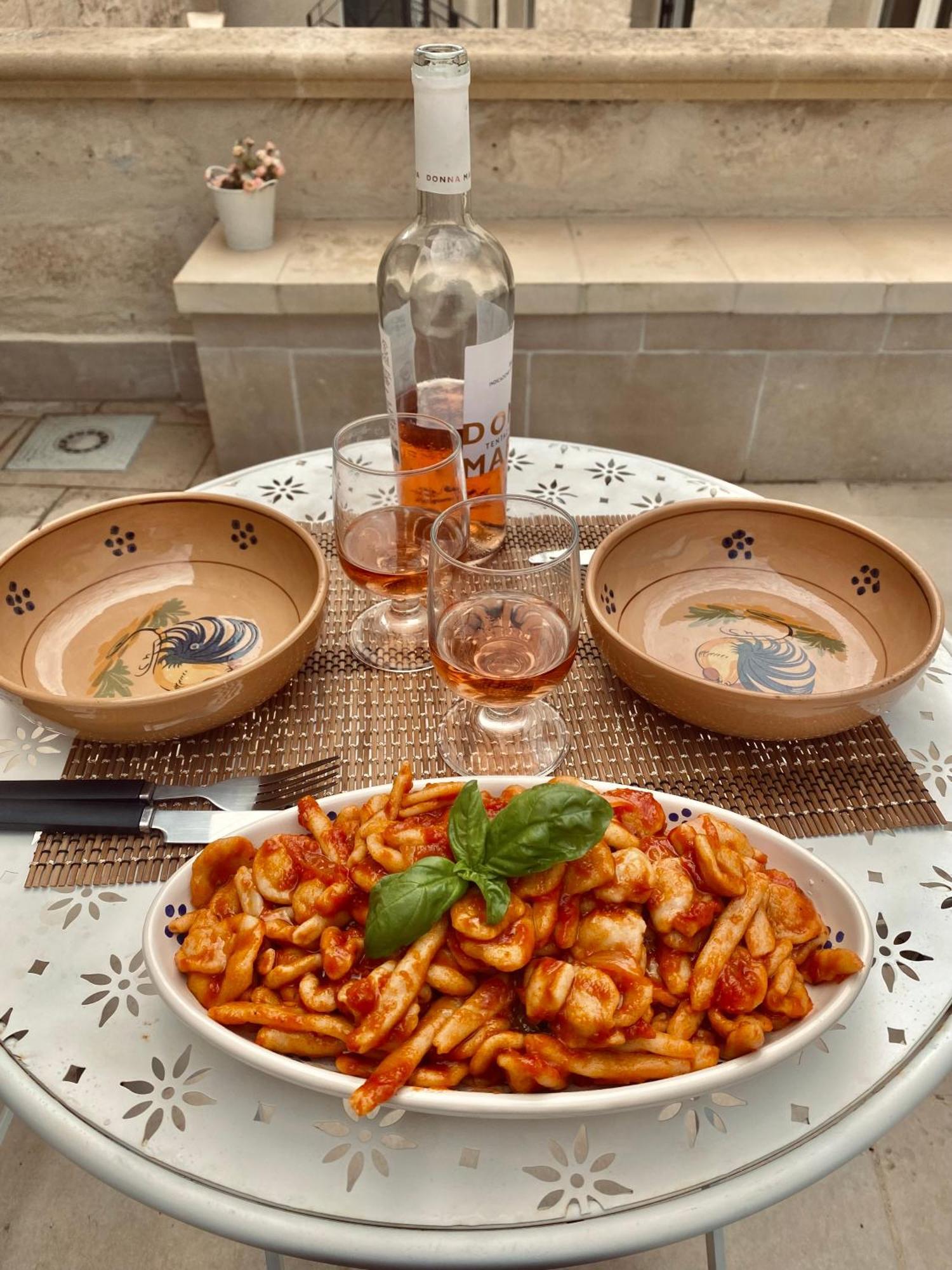 Palazzo Storico Riccardi Rollo Apartment Сан Чезарио ди Лече Екстериор снимка