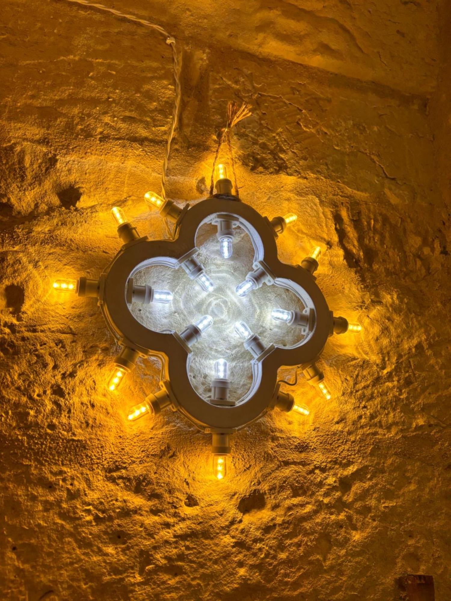 Palazzo Storico Riccardi Rollo Apartment Сан Чезарио ди Лече Екстериор снимка