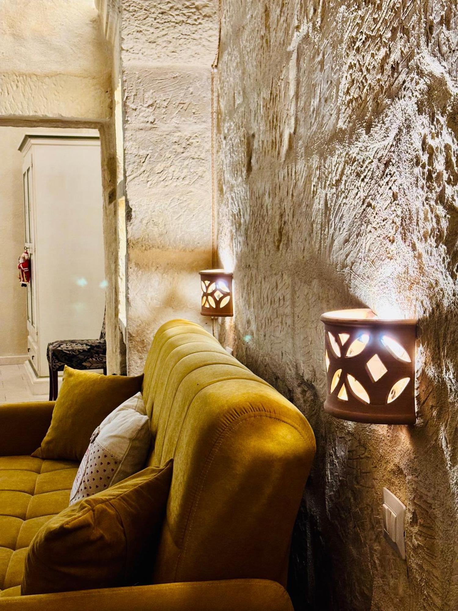 Palazzo Storico Riccardi Rollo Apartment Сан Чезарио ди Лече Екстериор снимка