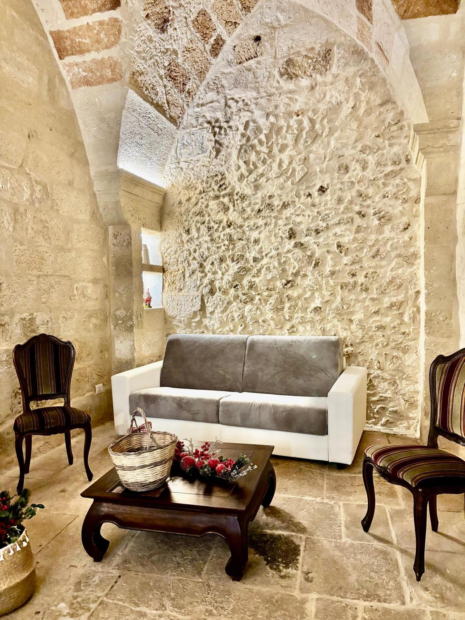 Palazzo Storico Riccardi Rollo Apartment Сан Чезарио ди Лече Екстериор снимка
