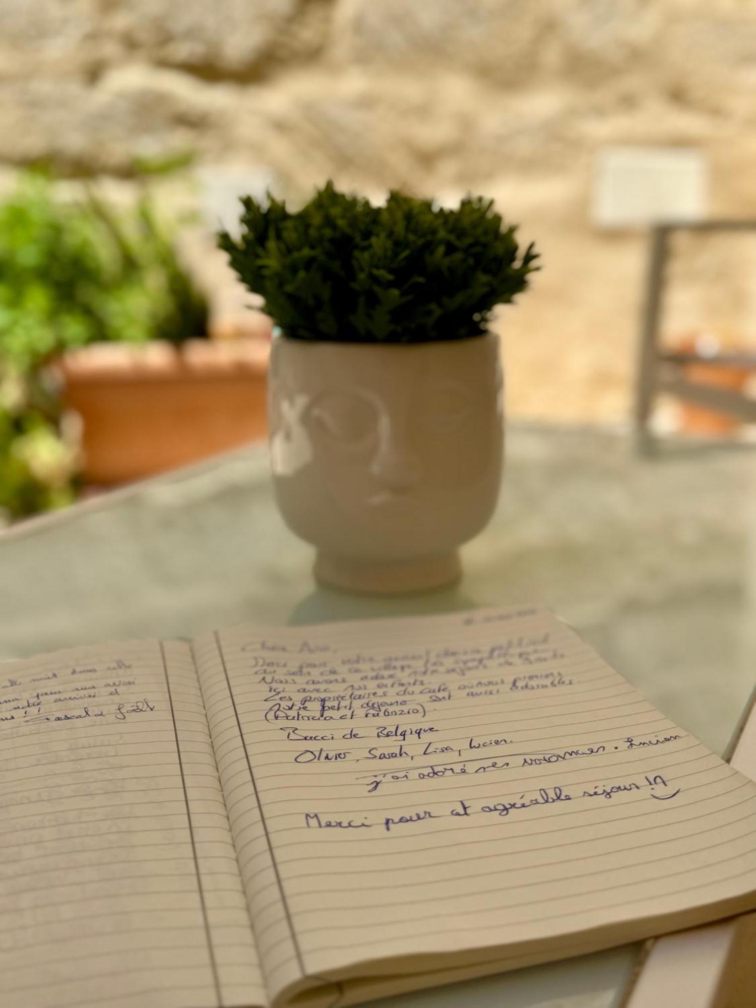 Palazzo Storico Riccardi Rollo Apartment Сан Чезарио ди Лече Екстериор снимка